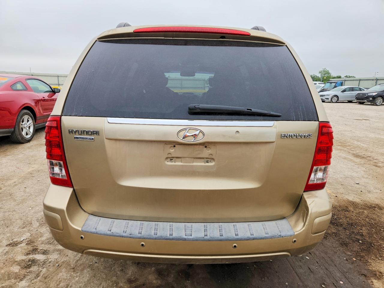 Hyundai Entourage Gls