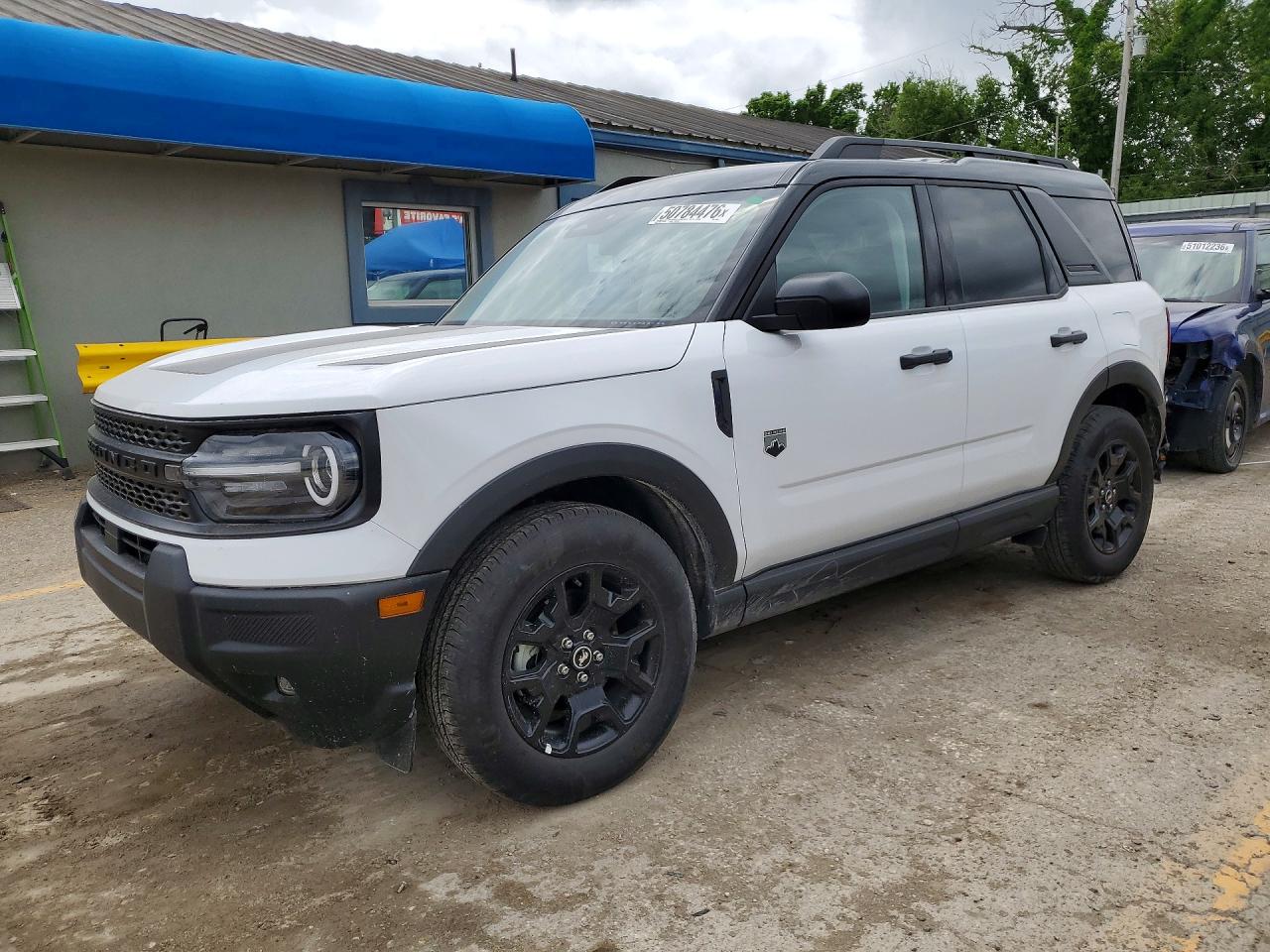 Salvage Ford Bronco Image