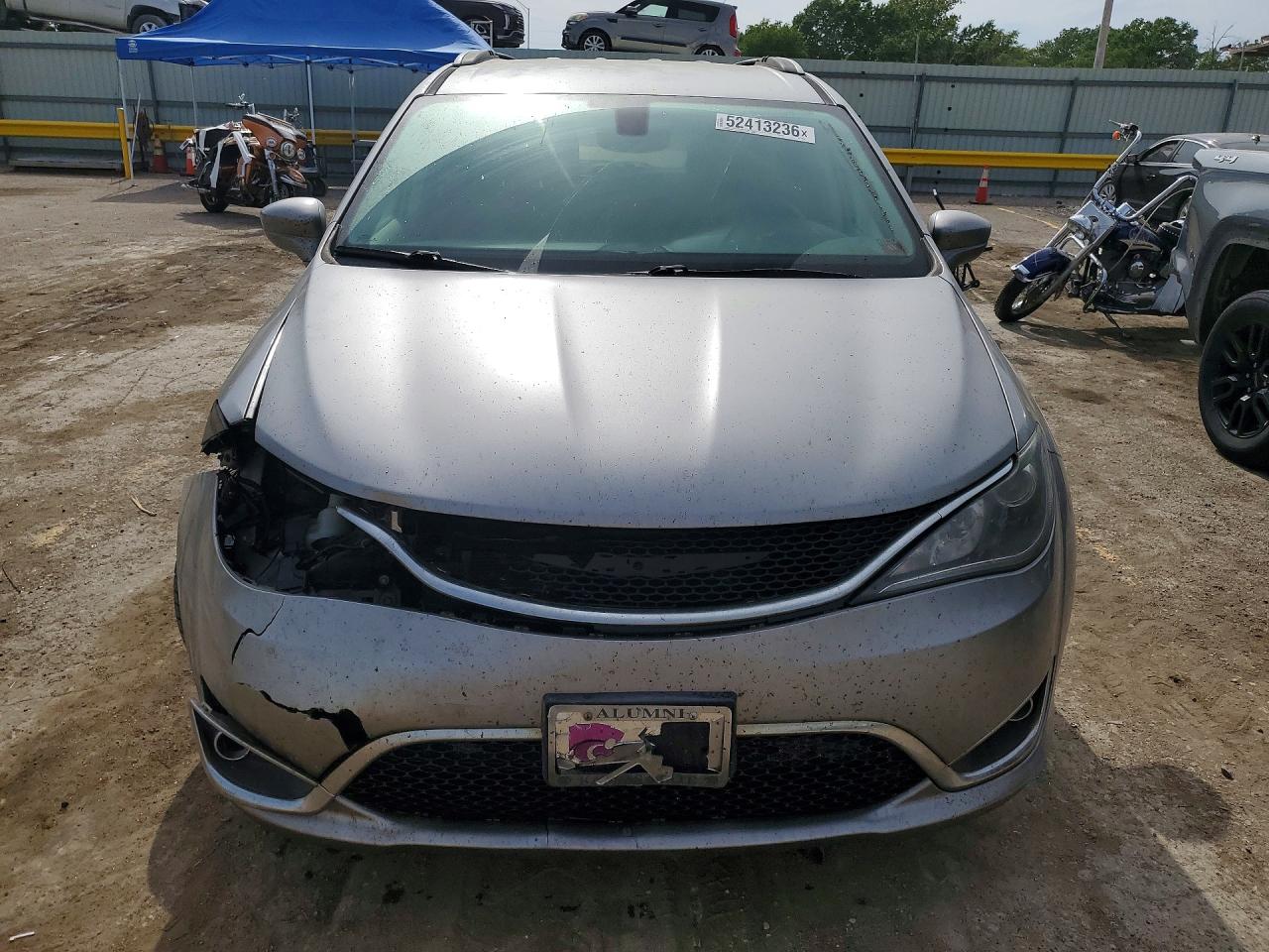 Chrysler Pacifica Touring L