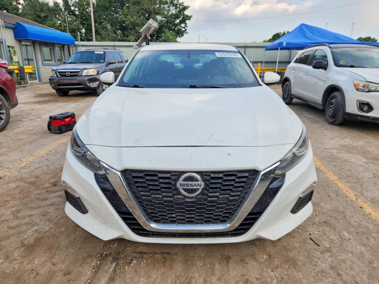 Nissan Altima S
