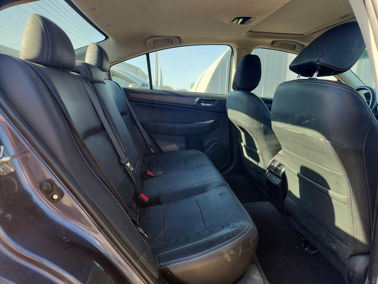 Subaru Legacy 3.6r Limited