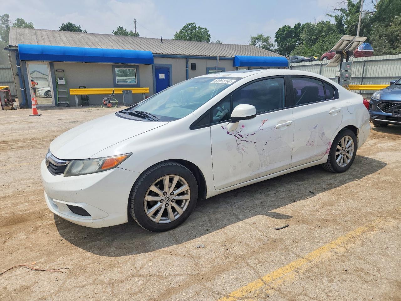 Salvage Honda Civic Image