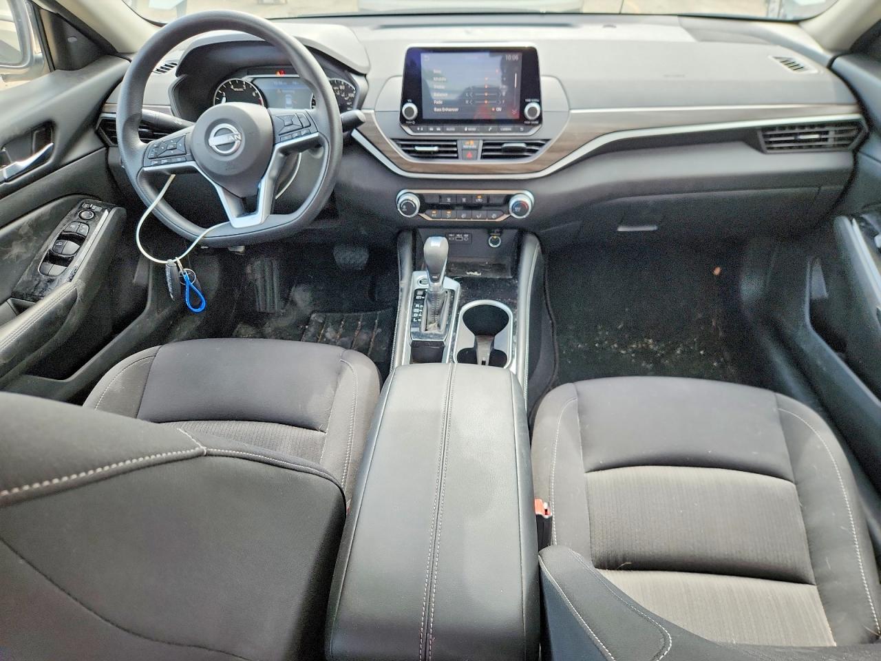 Nissan Altima Sv