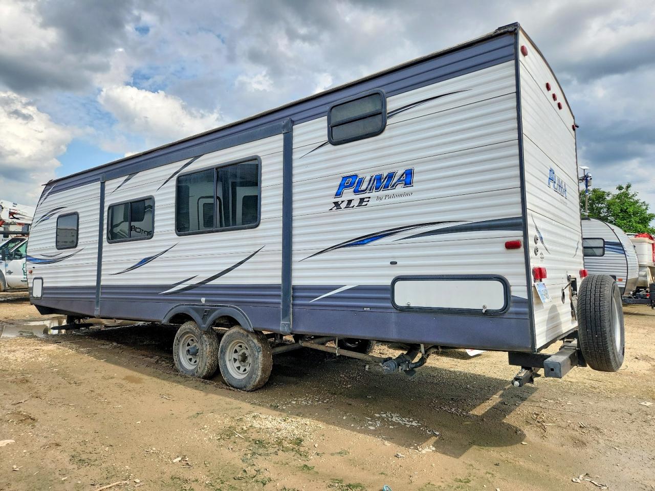 Puma 5th Wheel