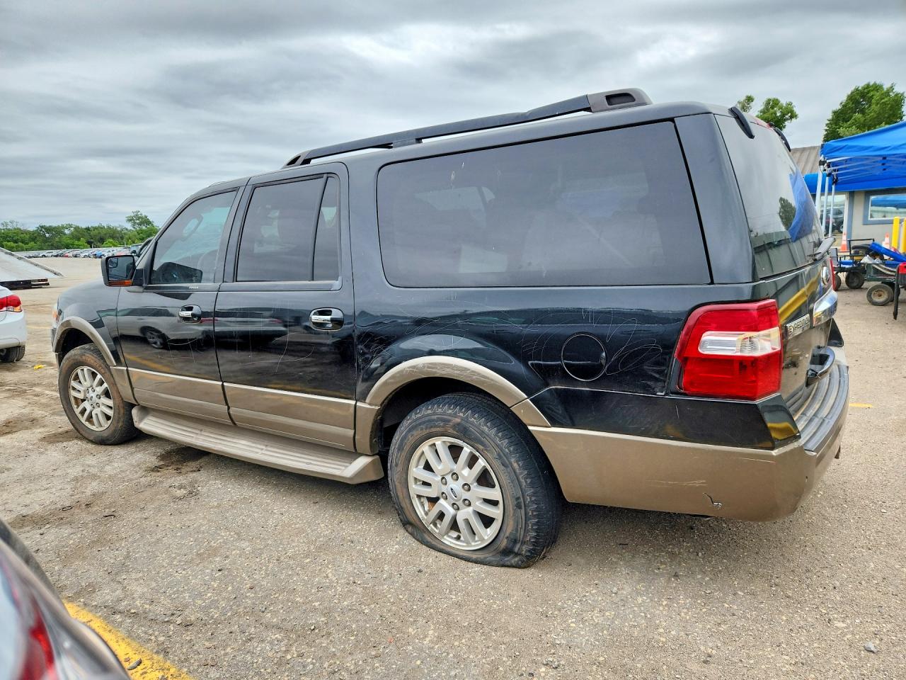 Ford Expedition El Xlt