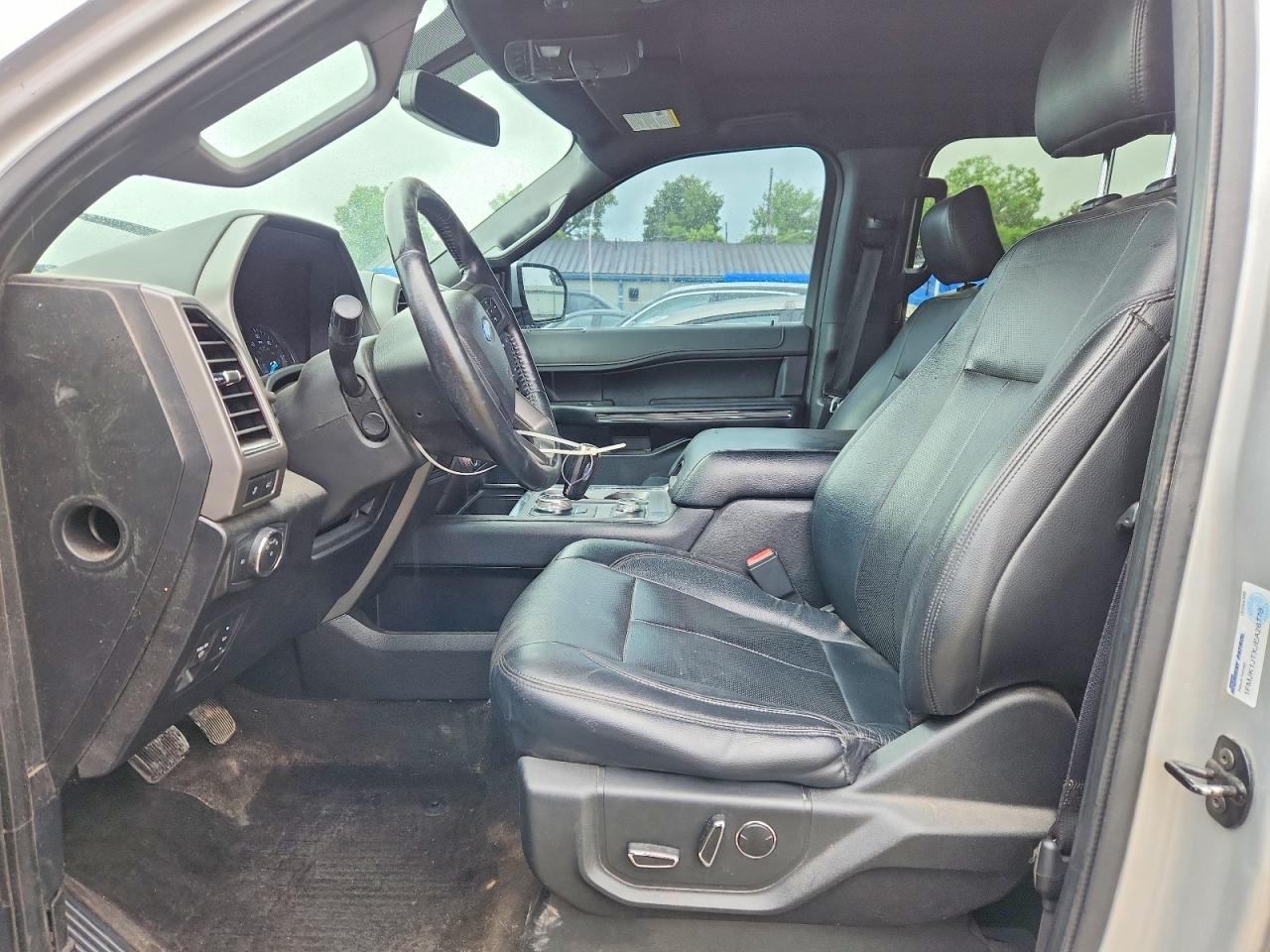 Ford Expedition Max Xlt