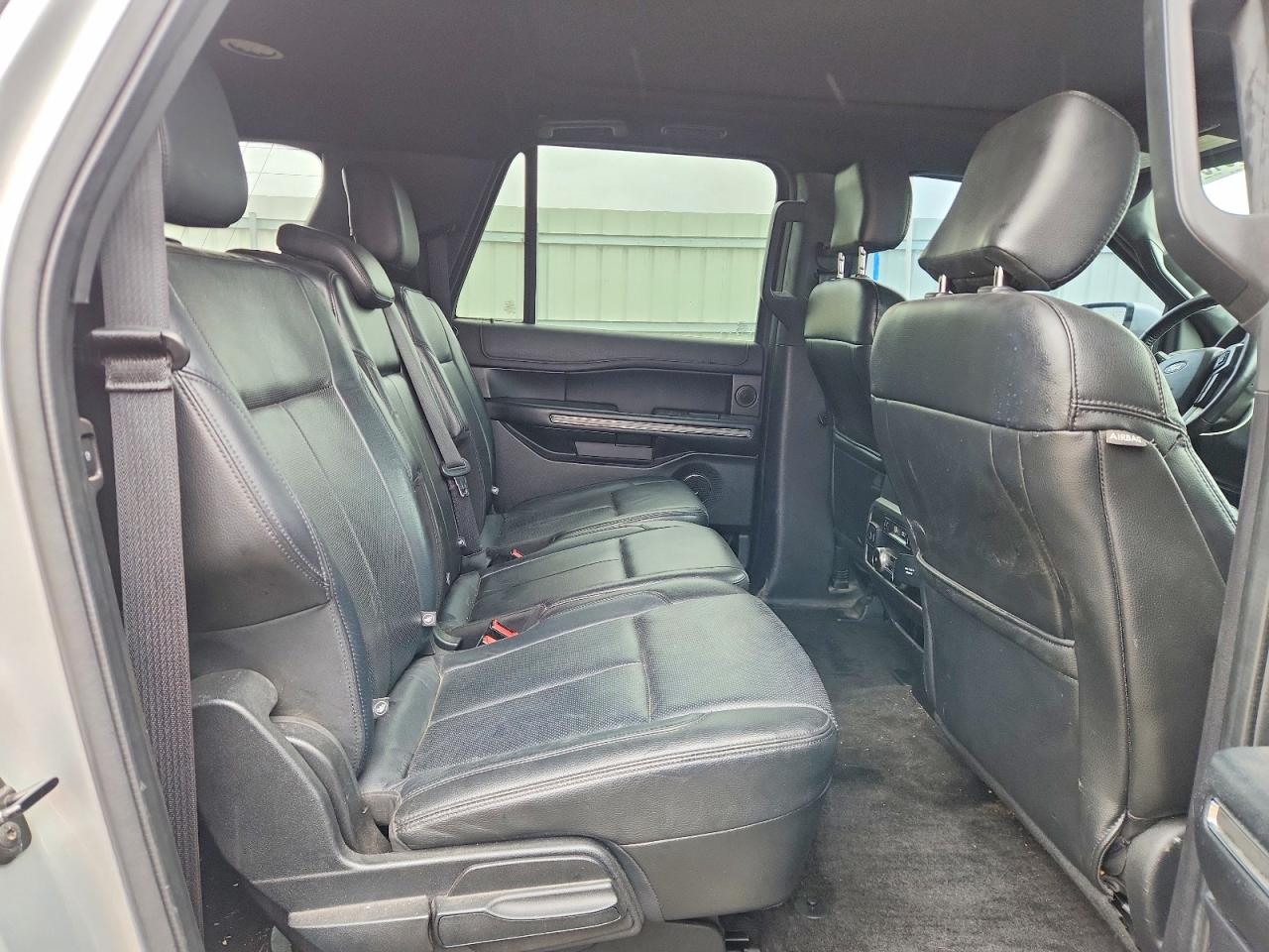 Ford Expedition Max Xlt
