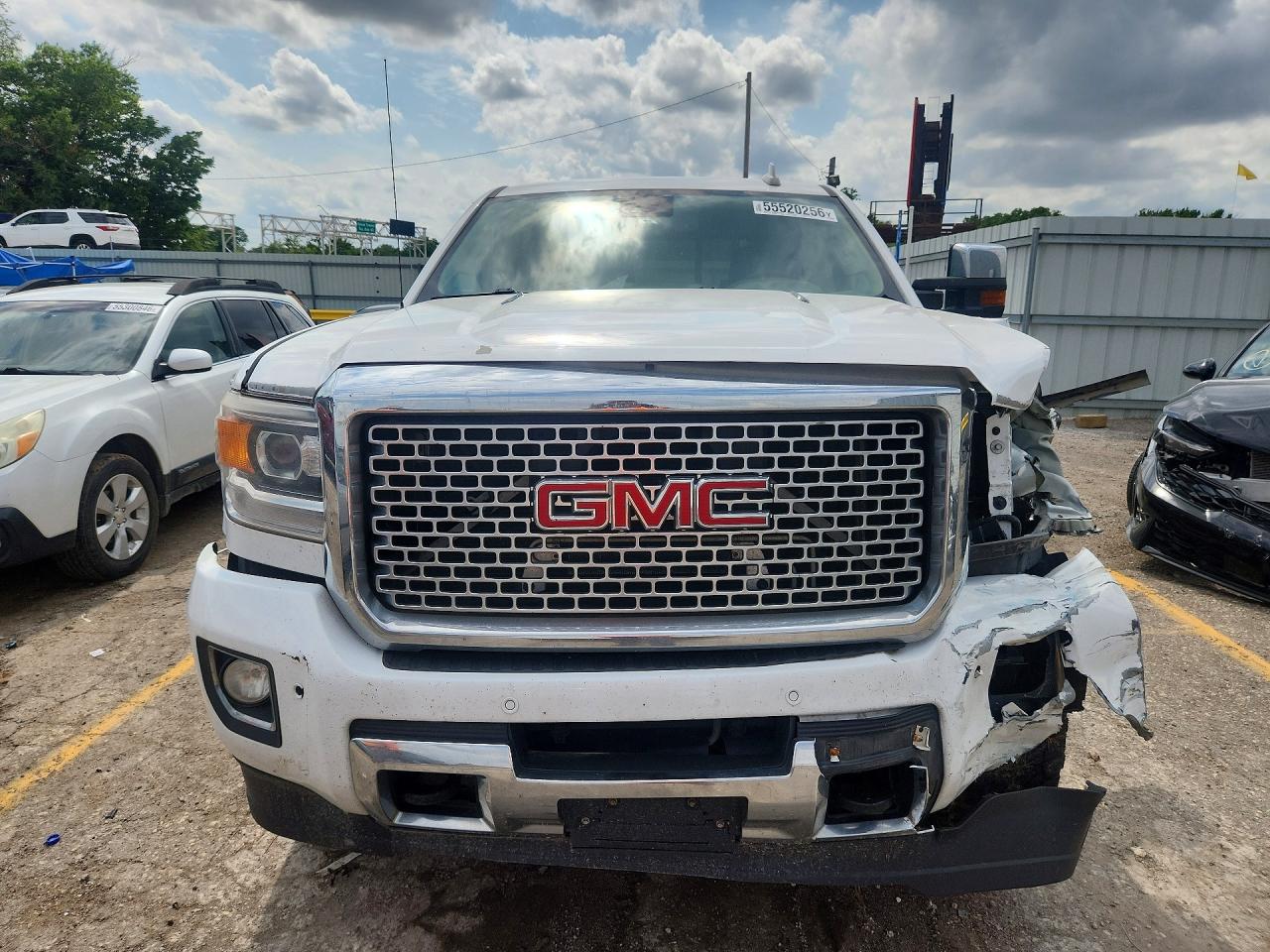 GMC Sierra K2500 Denali