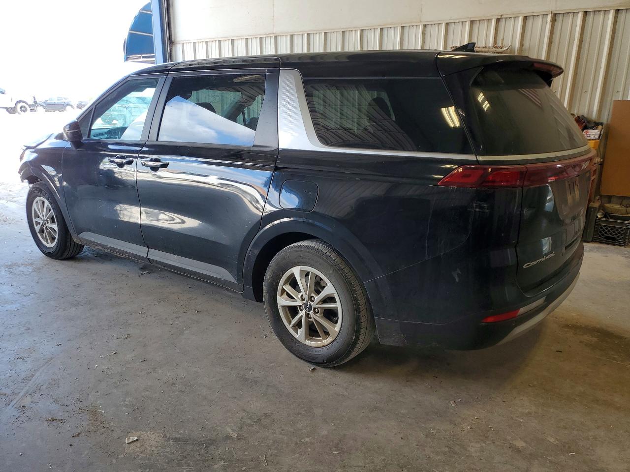 Kia Carnival Lx