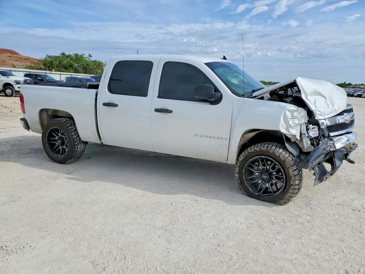 Chevrolet Silverado C1500 Crew Cab