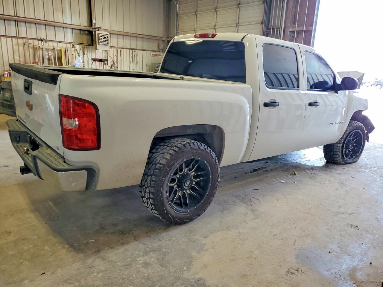 Chevrolet Silverado C1500 Crew Cab