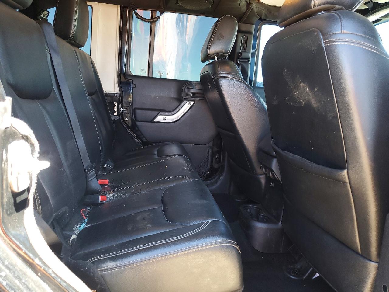 Jeep Wrangler Sahara
