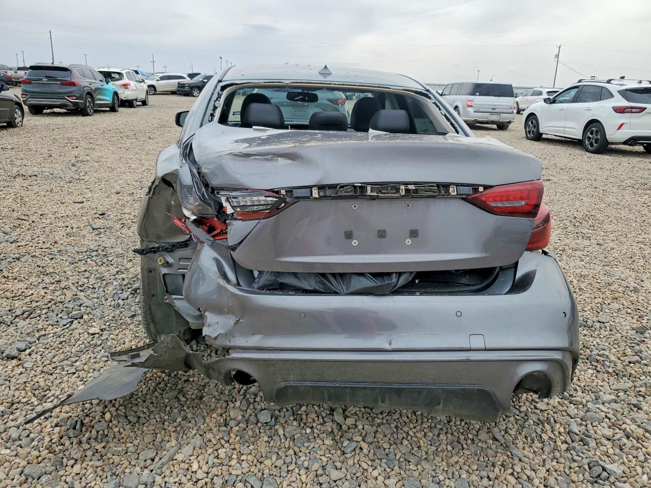 INFINITI Q50 3.0t Luxe