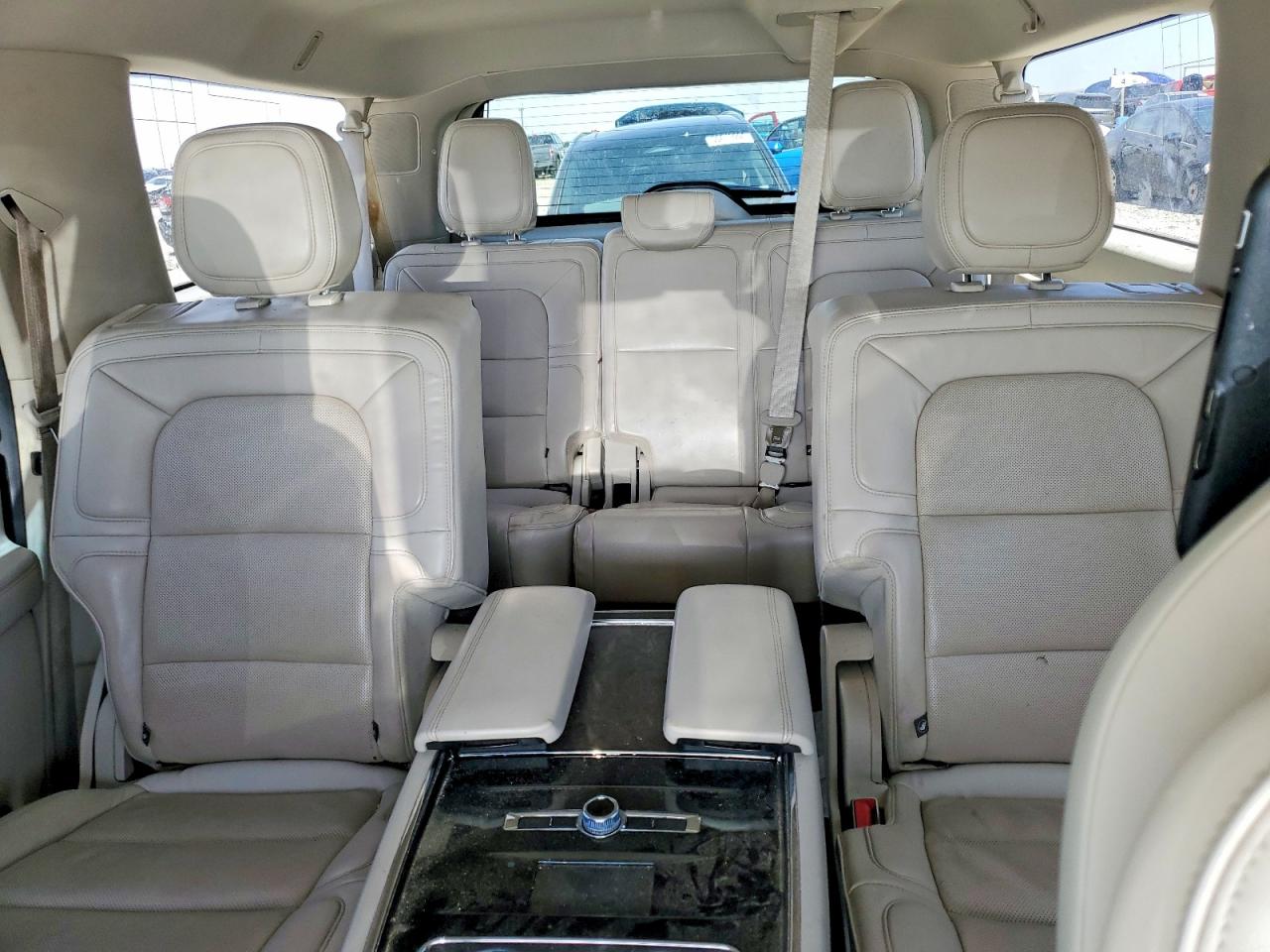 Lincoln Navigator L Reserve