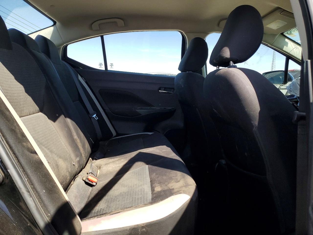Nissan Versa Sv