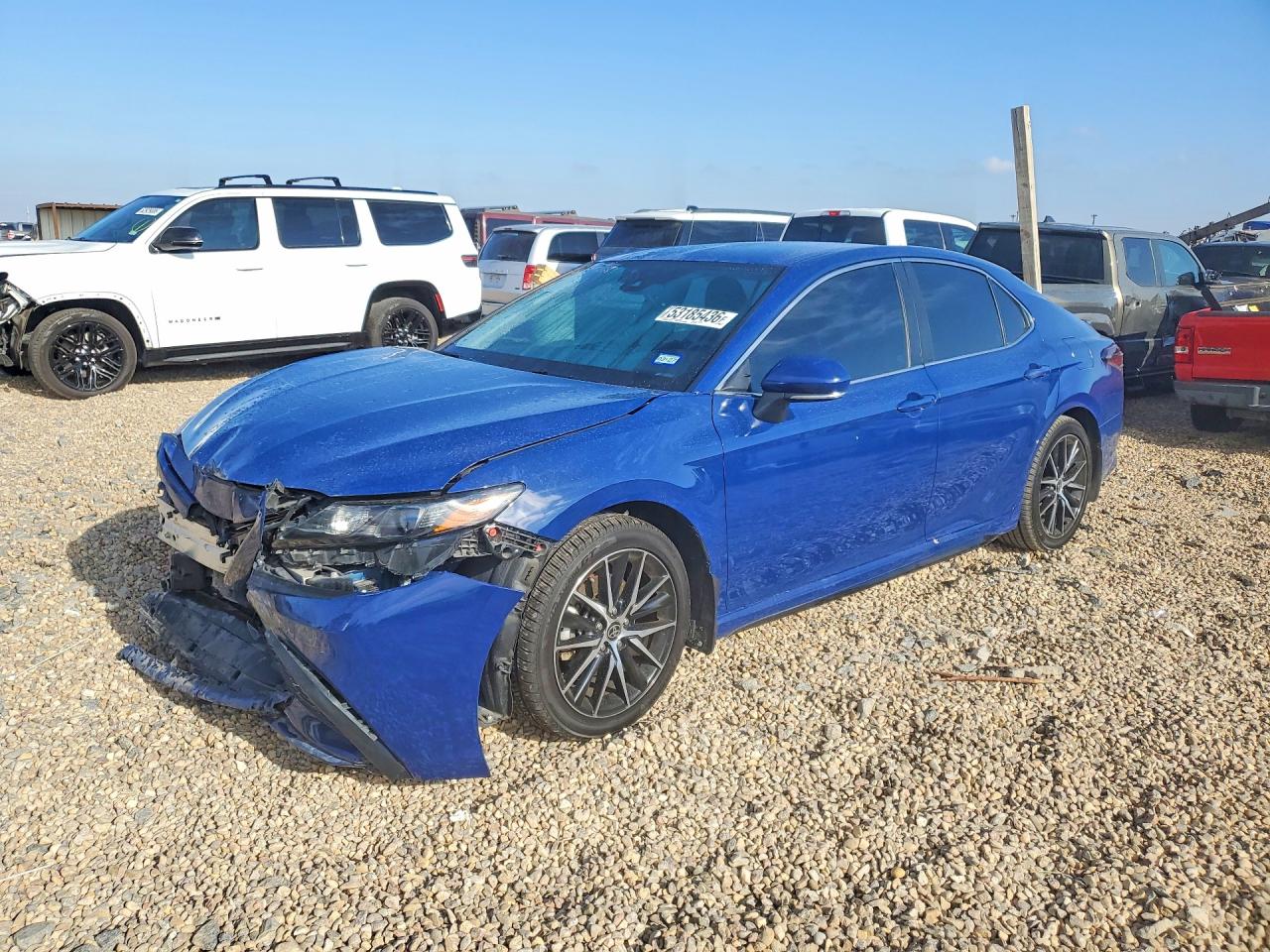 Salvage Toyota Camry Image