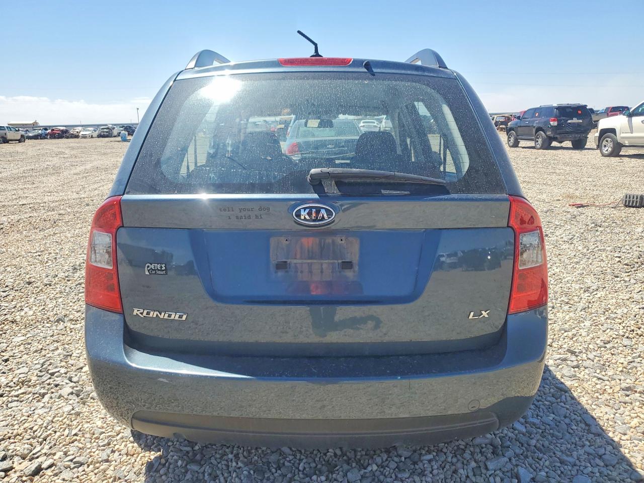 Kia Rondo Base