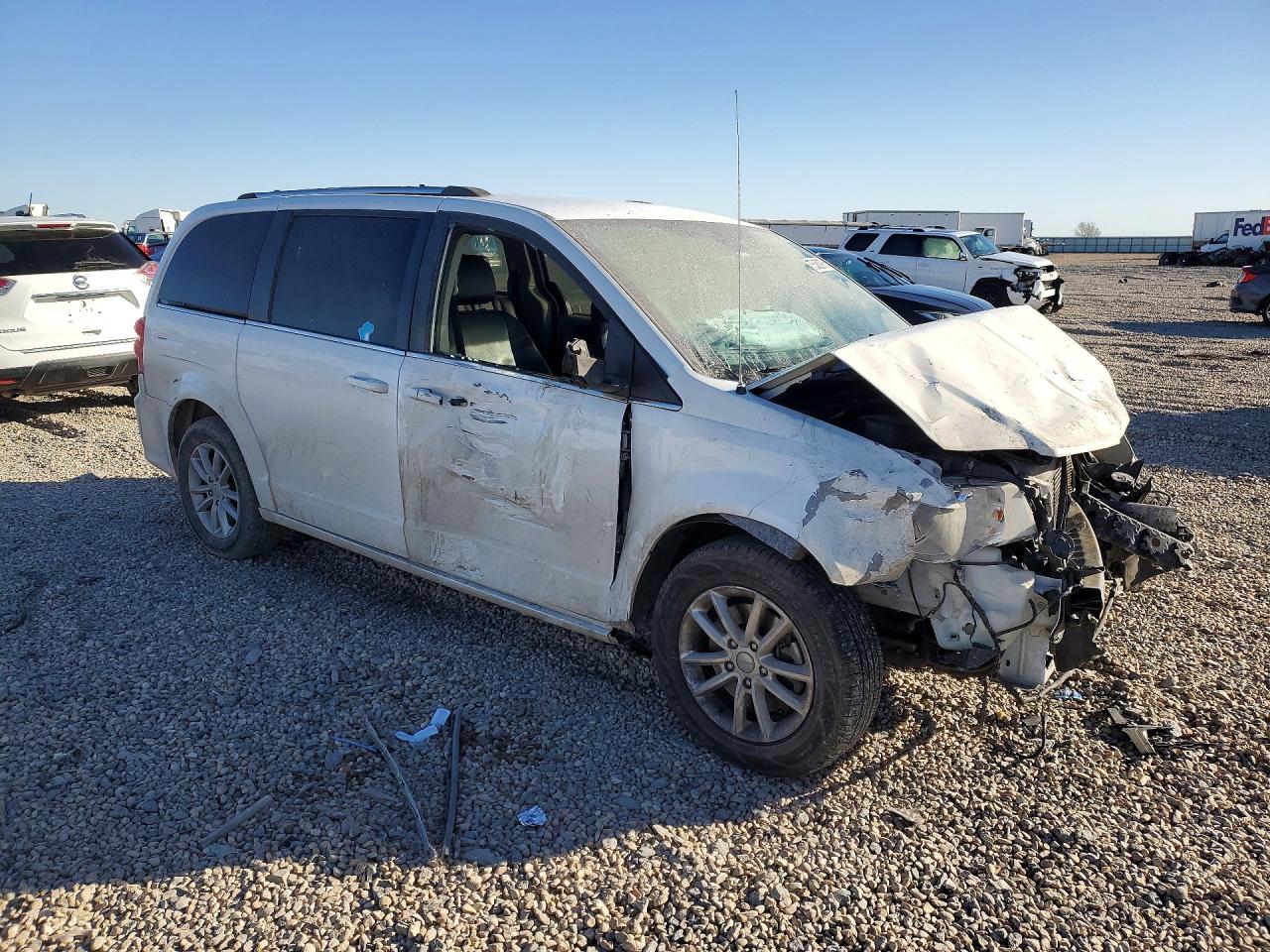Dodge Caravan Sxt