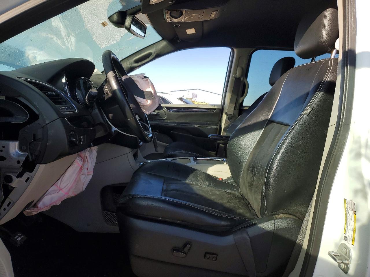 Dodge Caravan Sxt