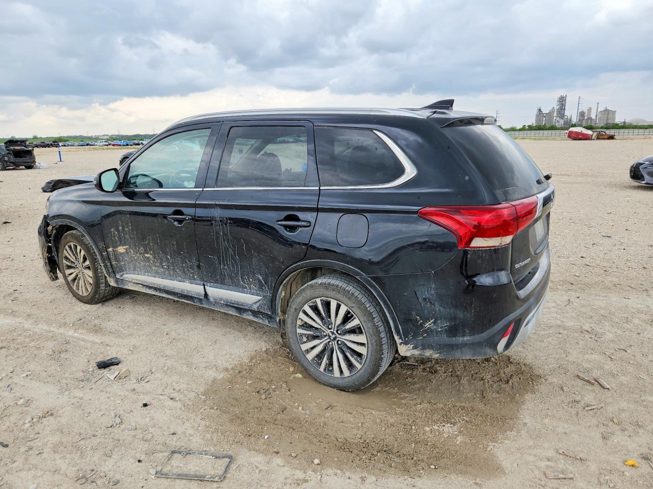 Mitsubishi Outlander Se