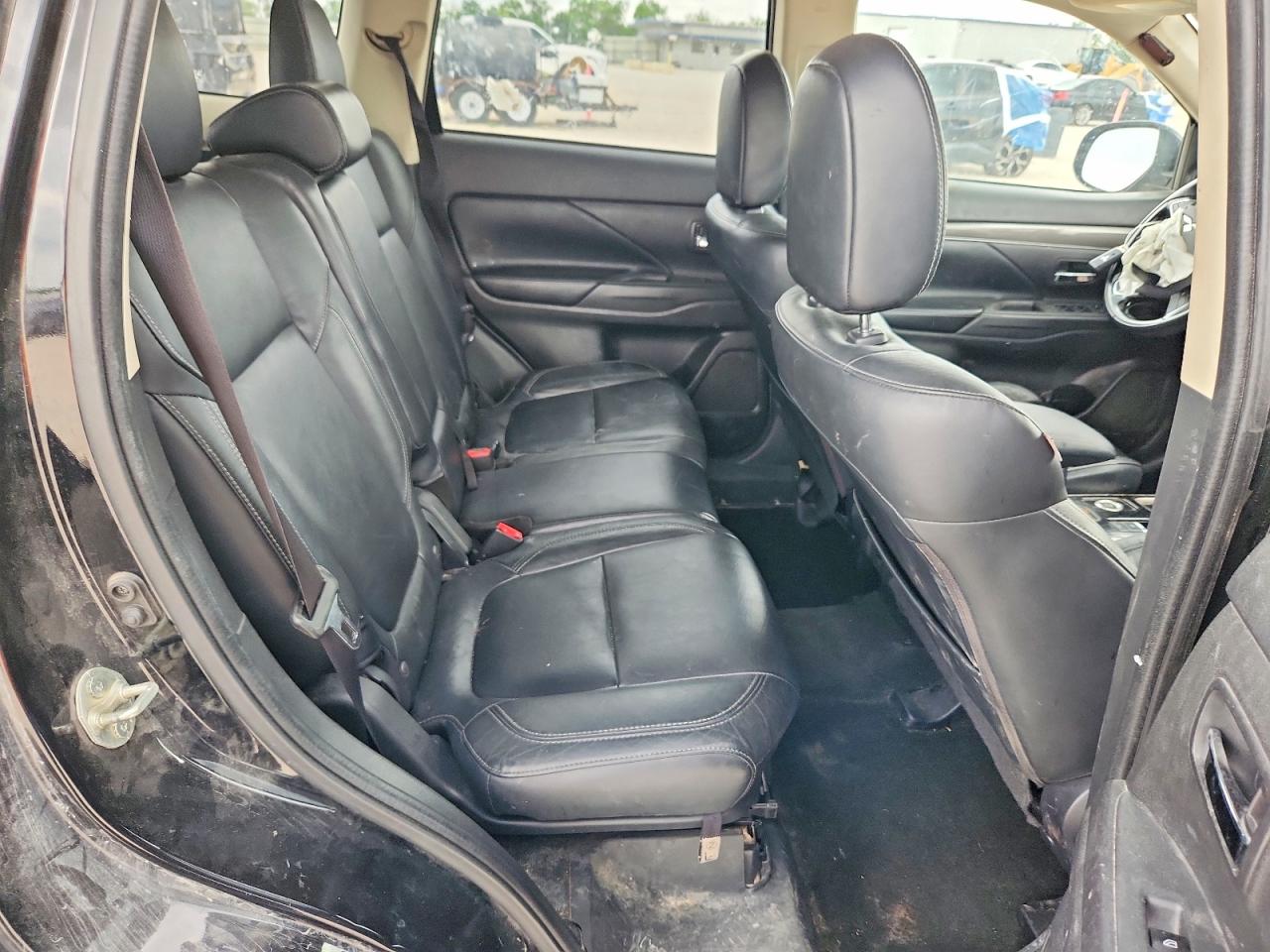 Mitsubishi Outlander Se