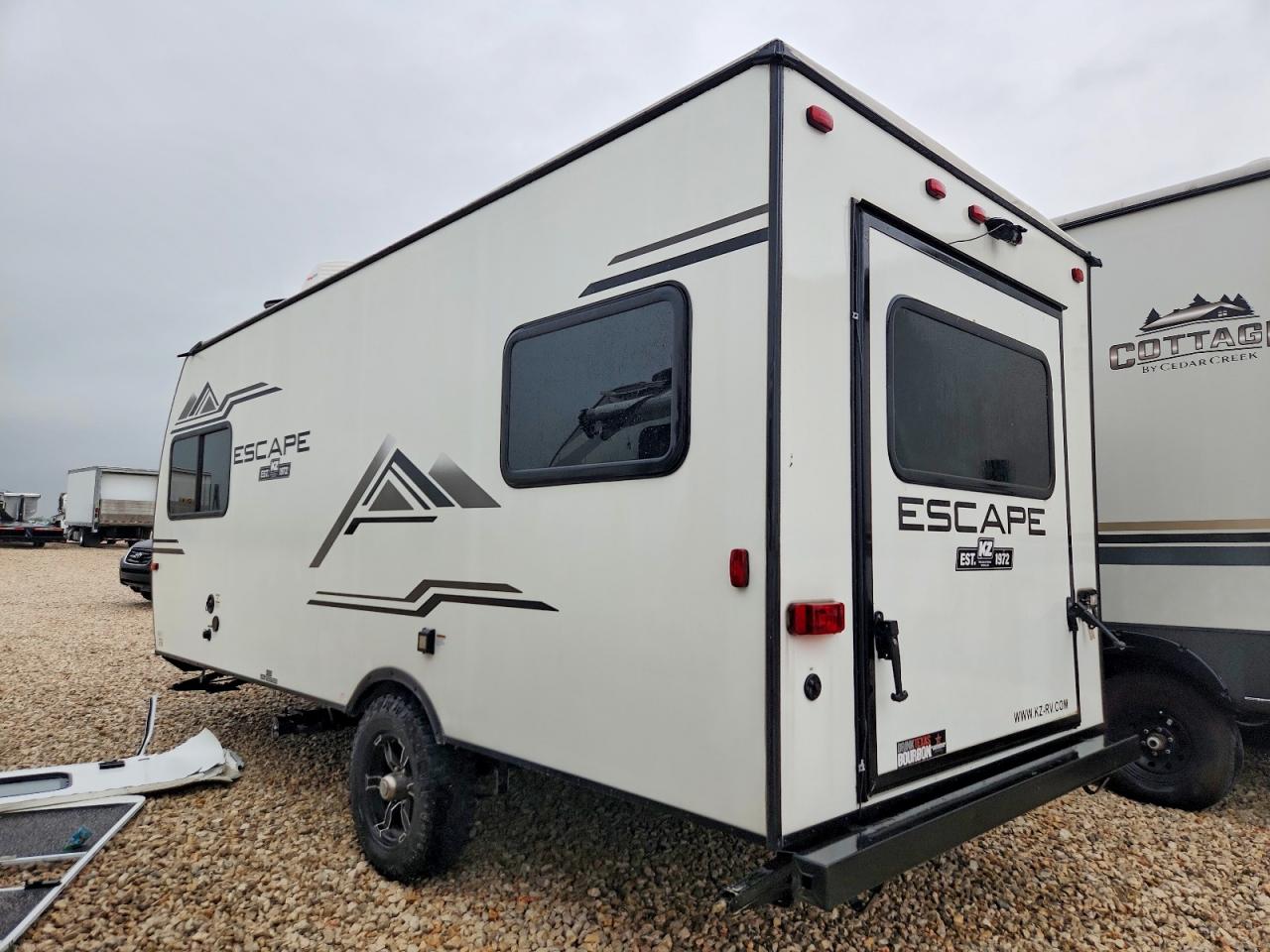 Kz-rv Escape