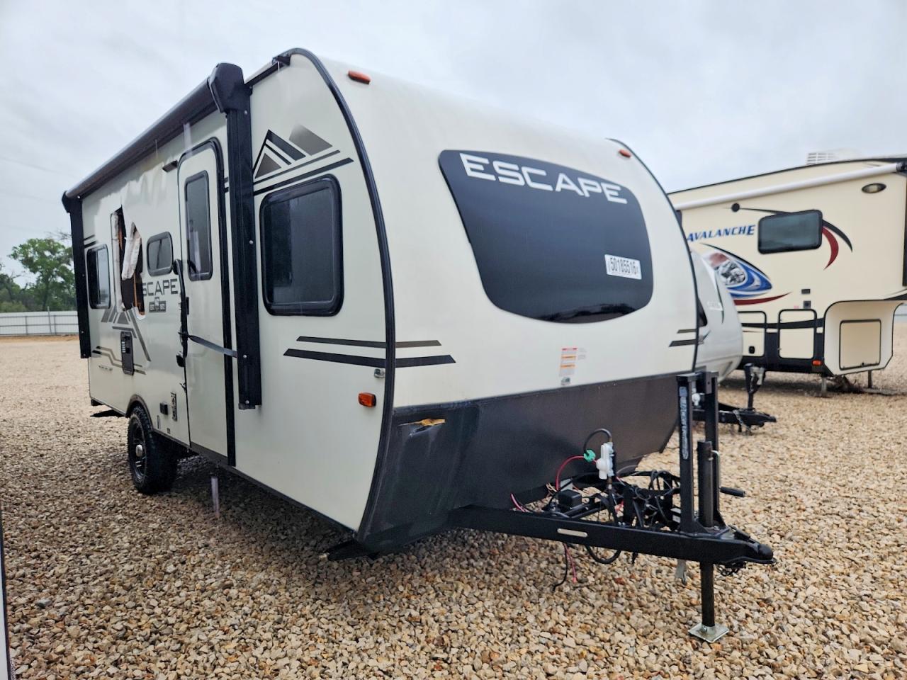 Salvage Kz-rv Escape Image