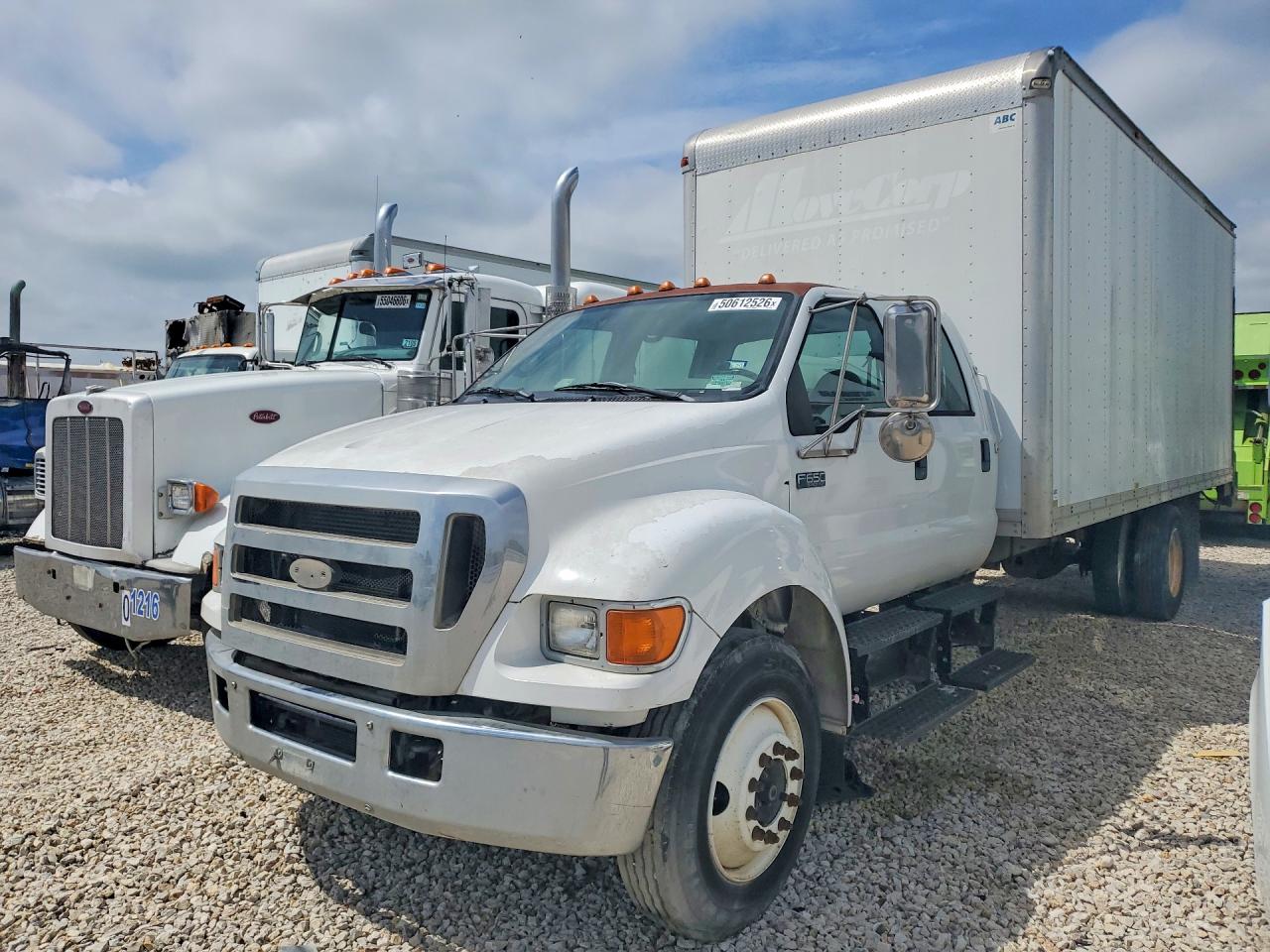 Salvage Ford F-650 Image