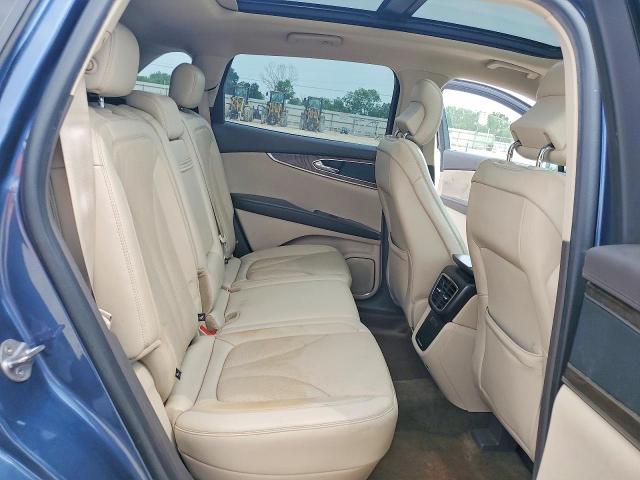 Lincoln MKX Reserve