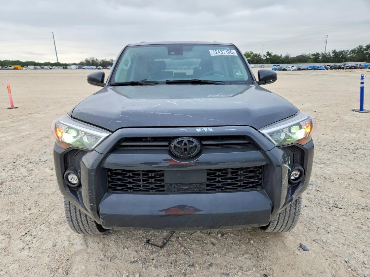 Toyota 4Runner Sr5