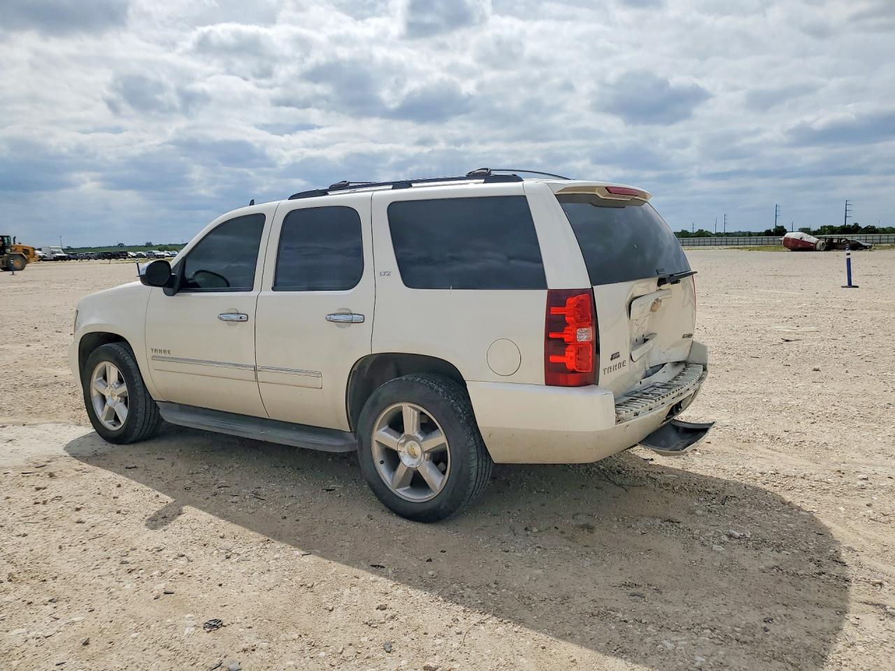 Chevrolet Tahoe C1500 Ltz