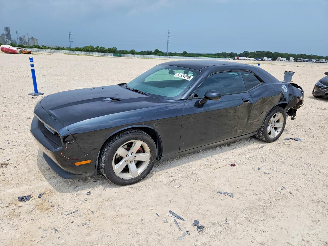 Salvage Dodge Challenger Image