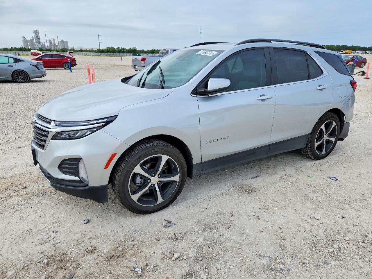 Salvage Chevrolet Equinox Image