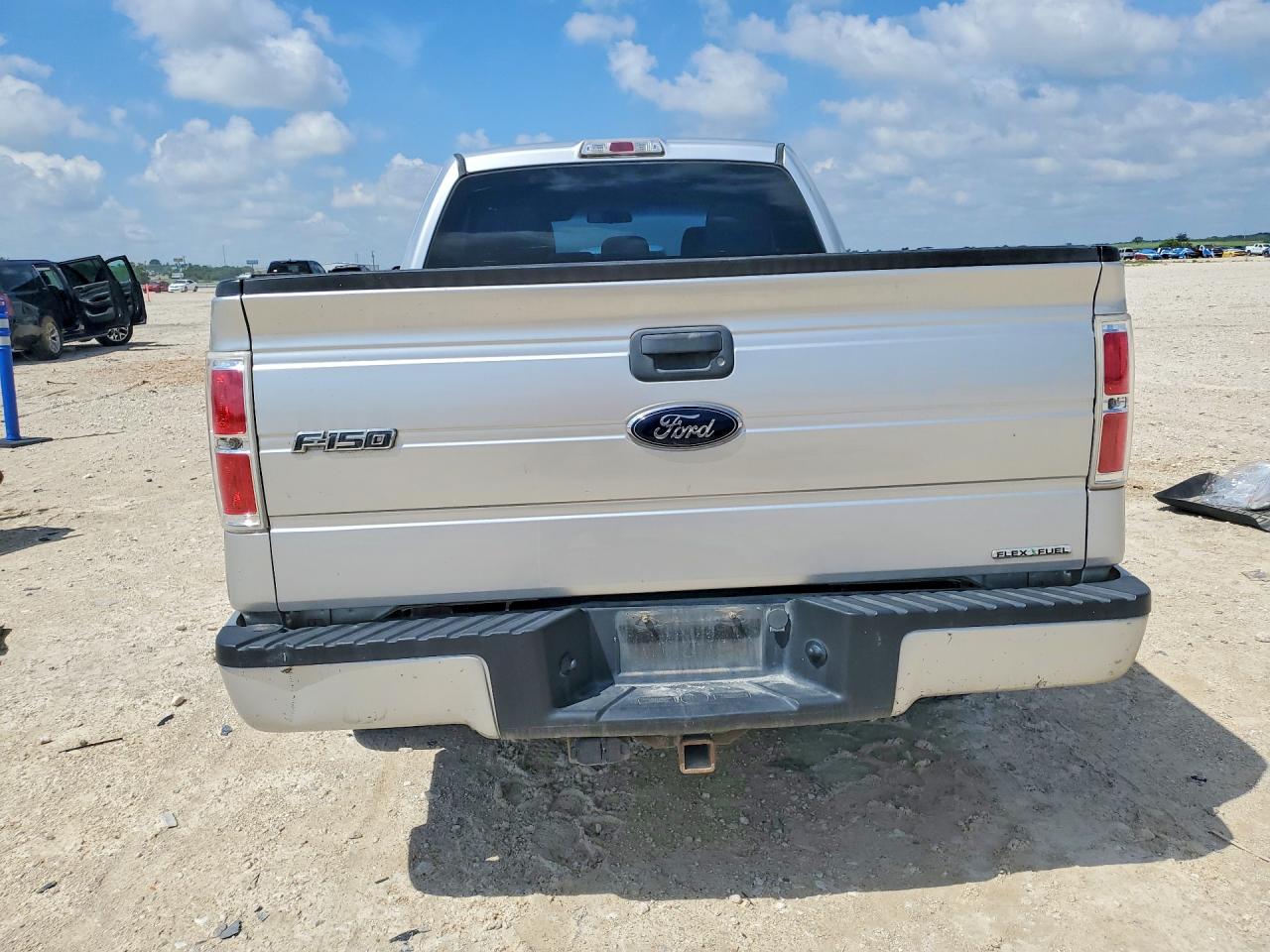 Ford F-150 Super Cab