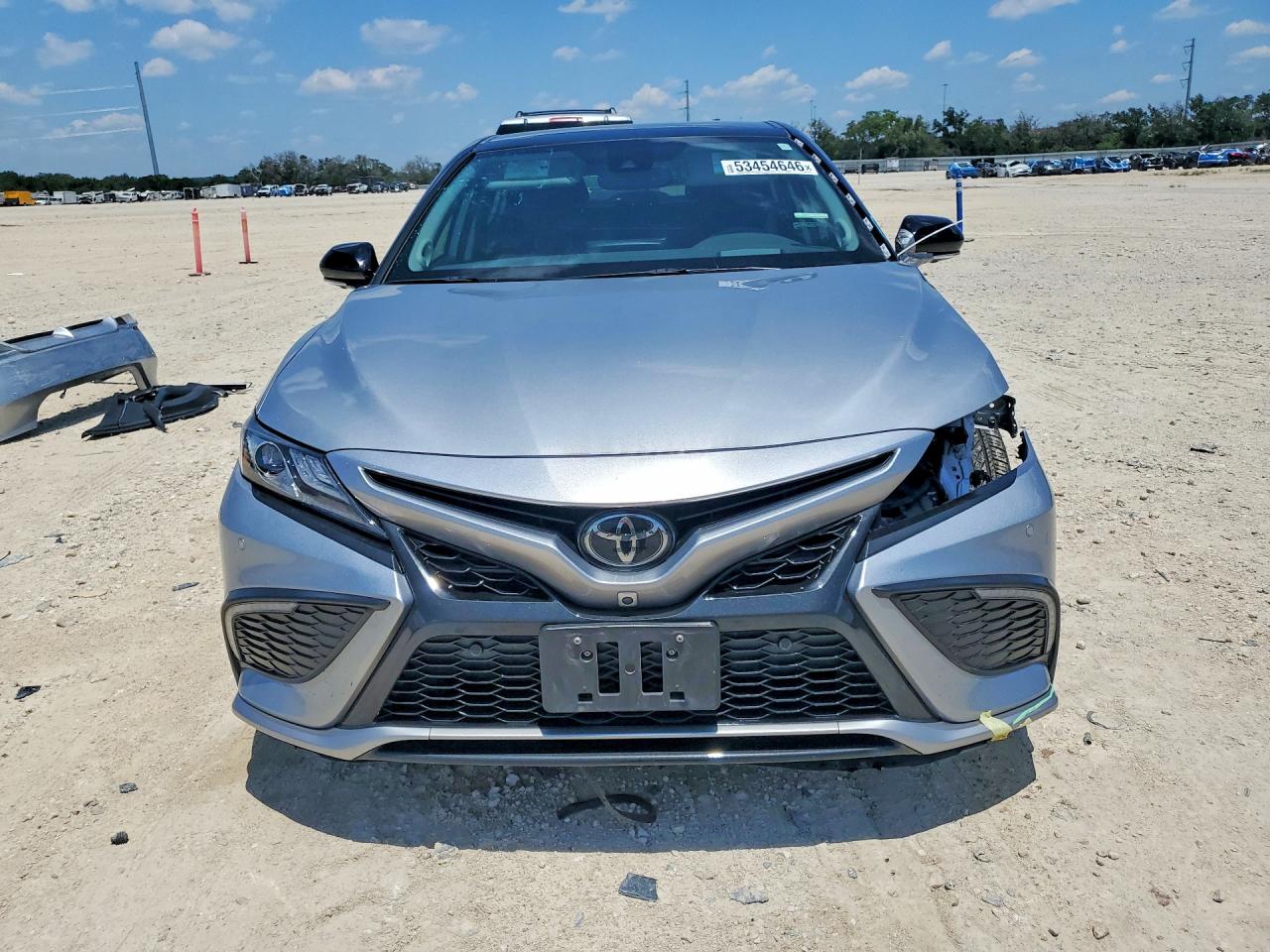 Toyota Camry Xse V6