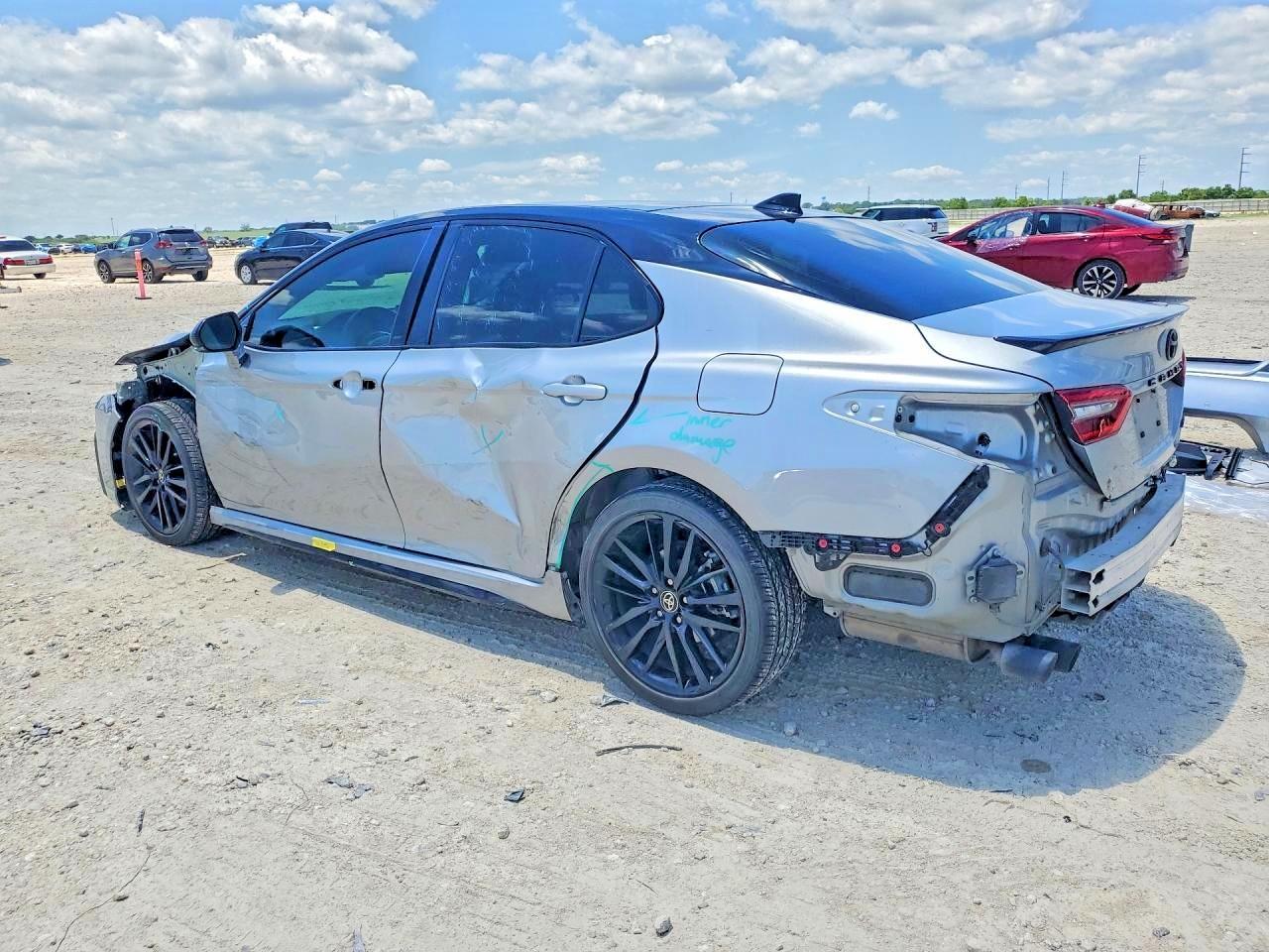 Toyota Camry Xse V6