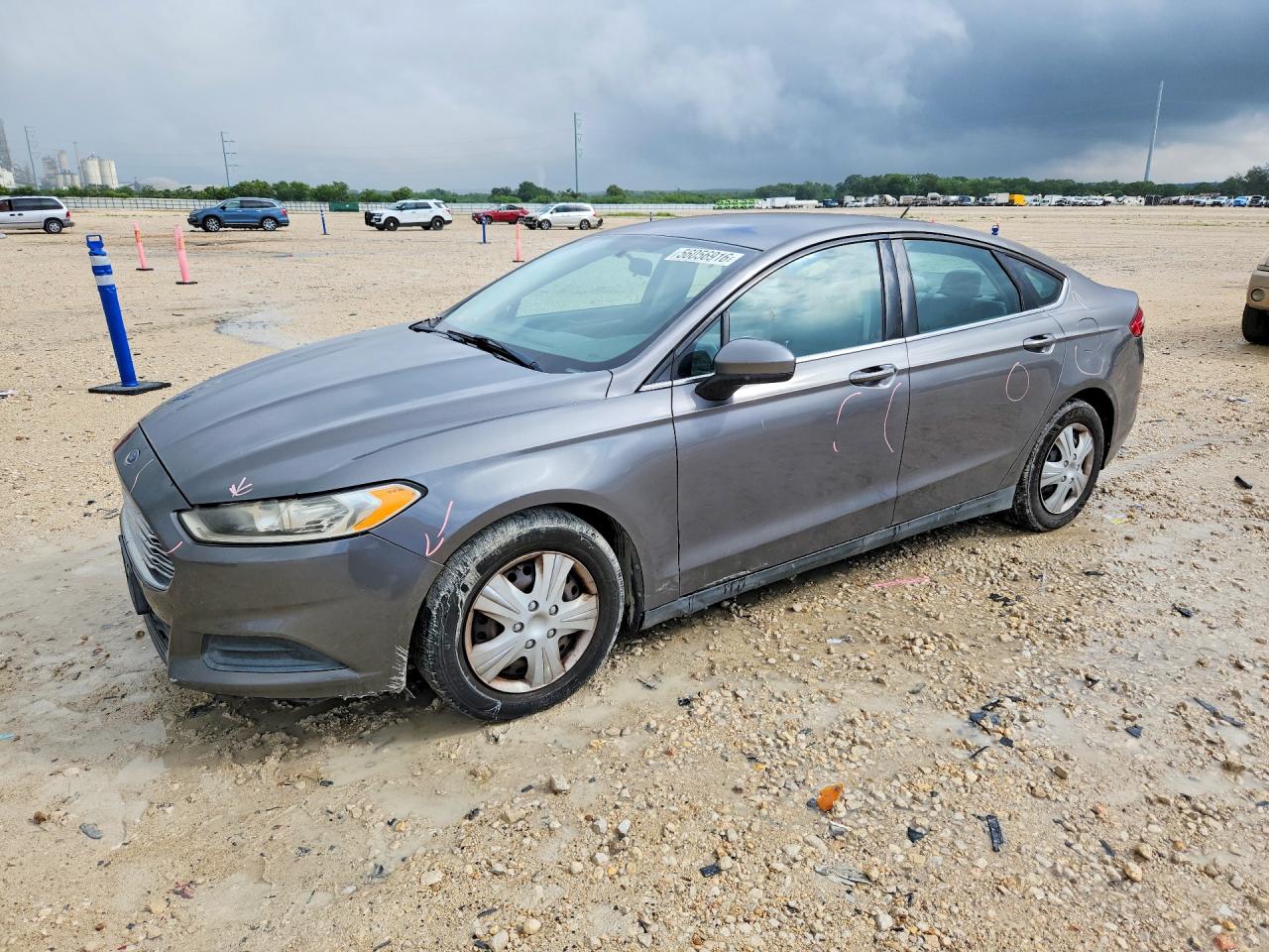 Salvage Ford Fusion Image