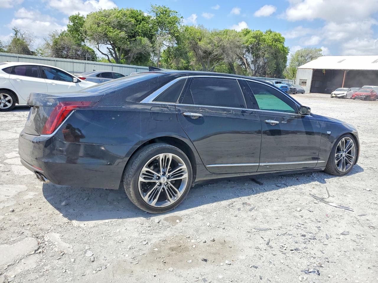 Cadillac CT6 Premium Luxury Csav