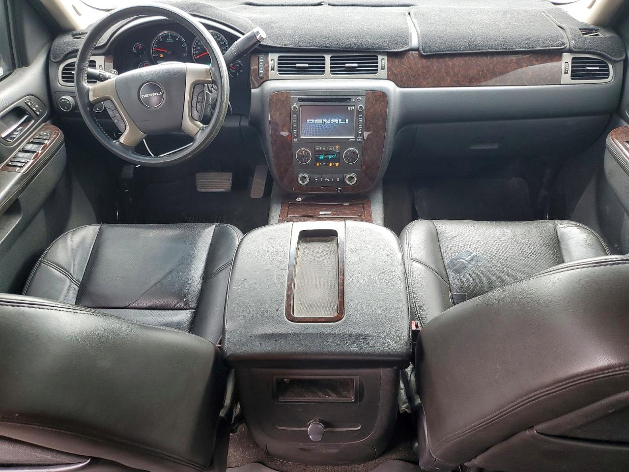 GMC Sierra K2500 Denali