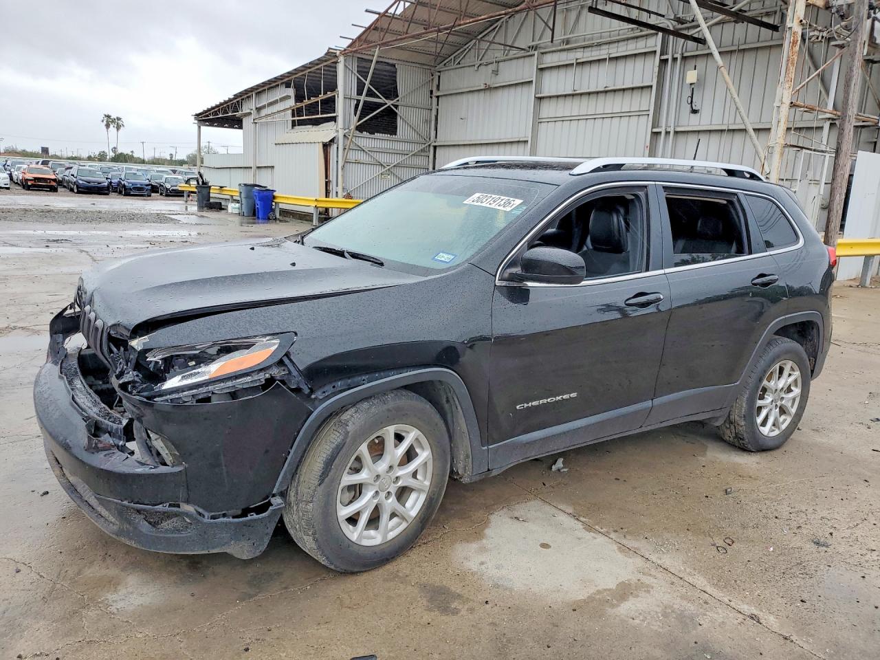Salvage Jeep Cherokee Image