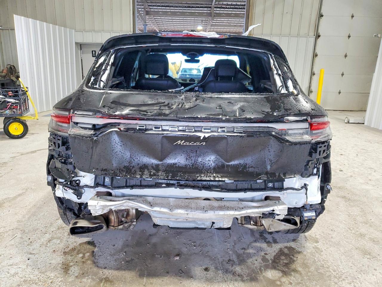 Porsche Macan Base