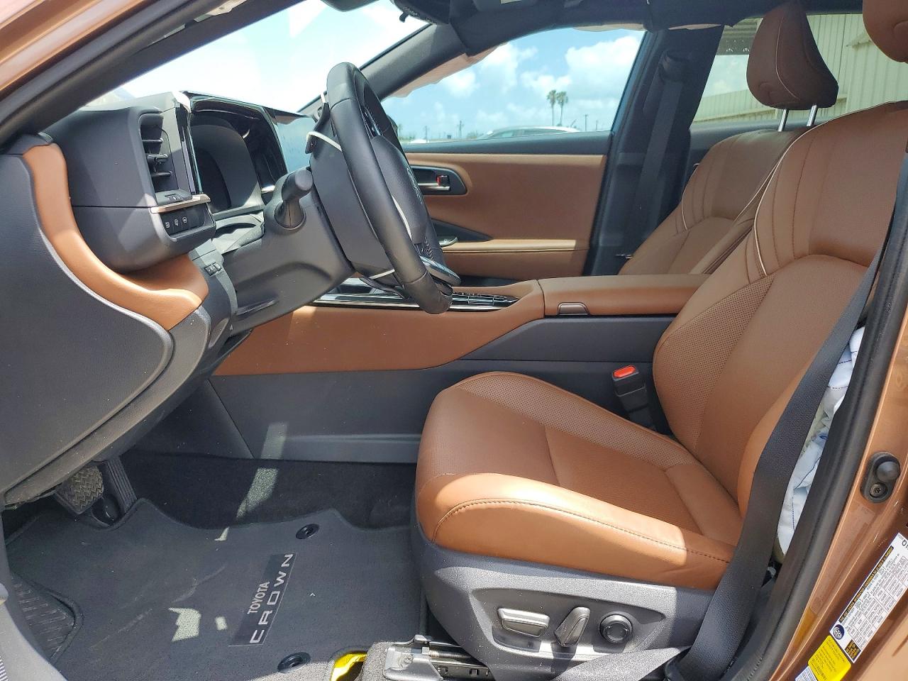 Toyota Crown Signia Limited