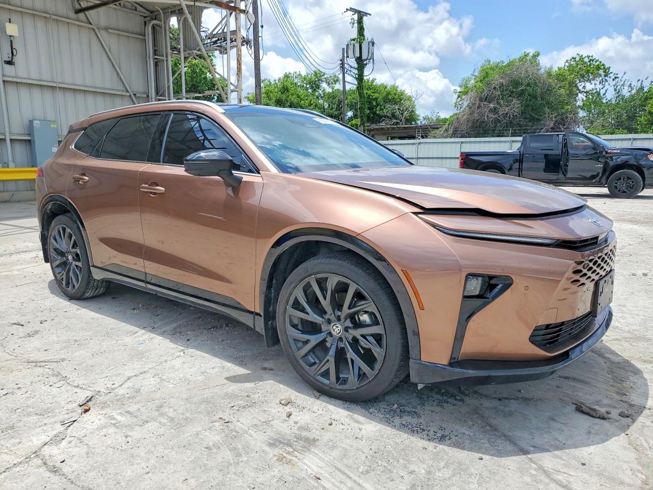 Toyota Crown Signia Limited
