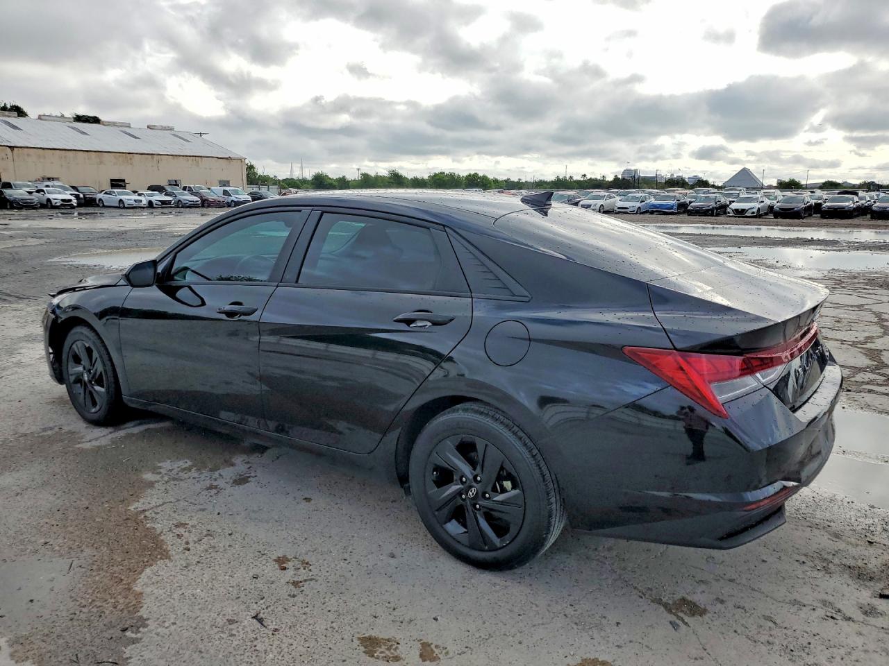 Hyundai ELANTRA Blue