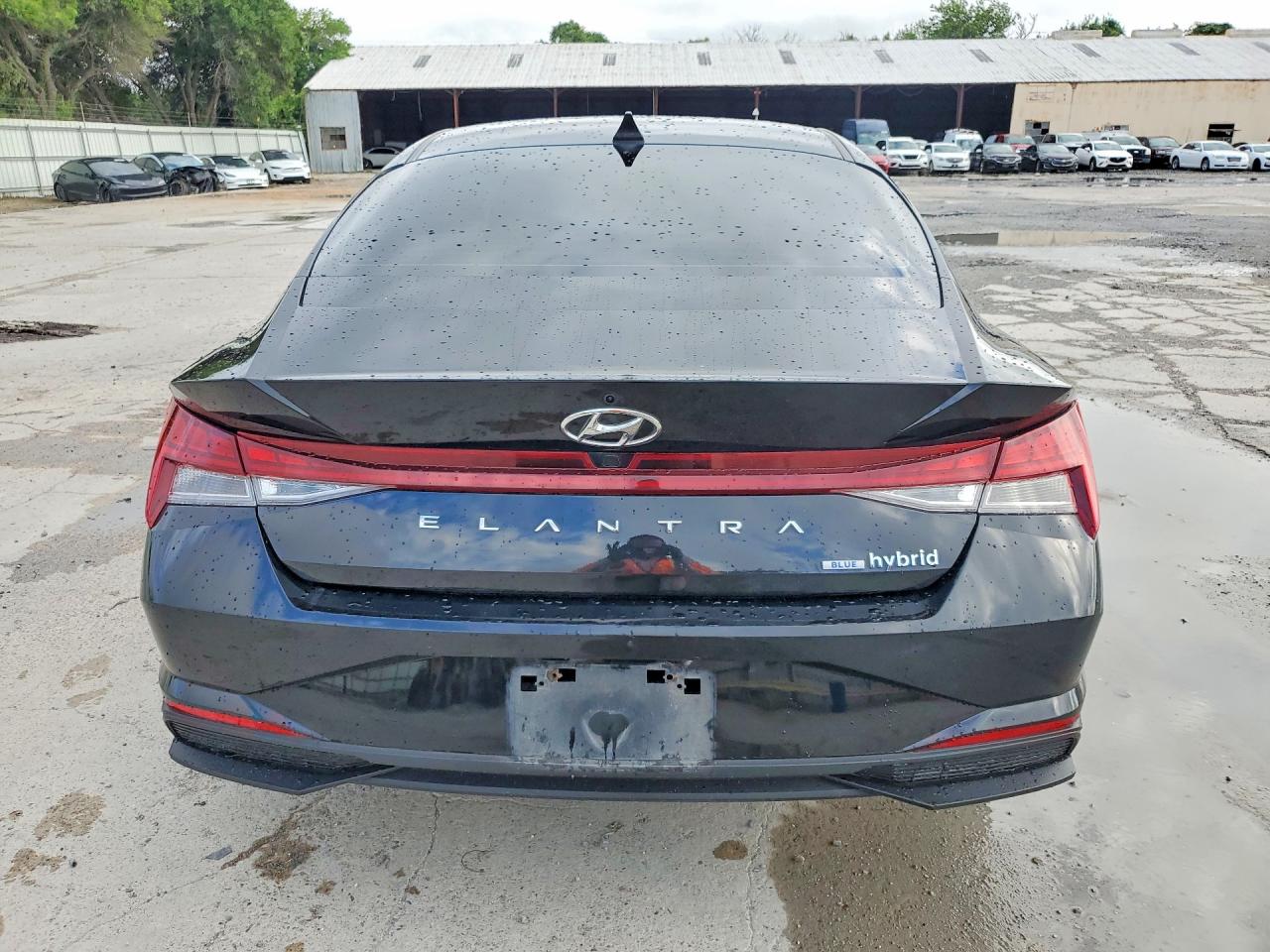 Hyundai ELANTRA Blue
