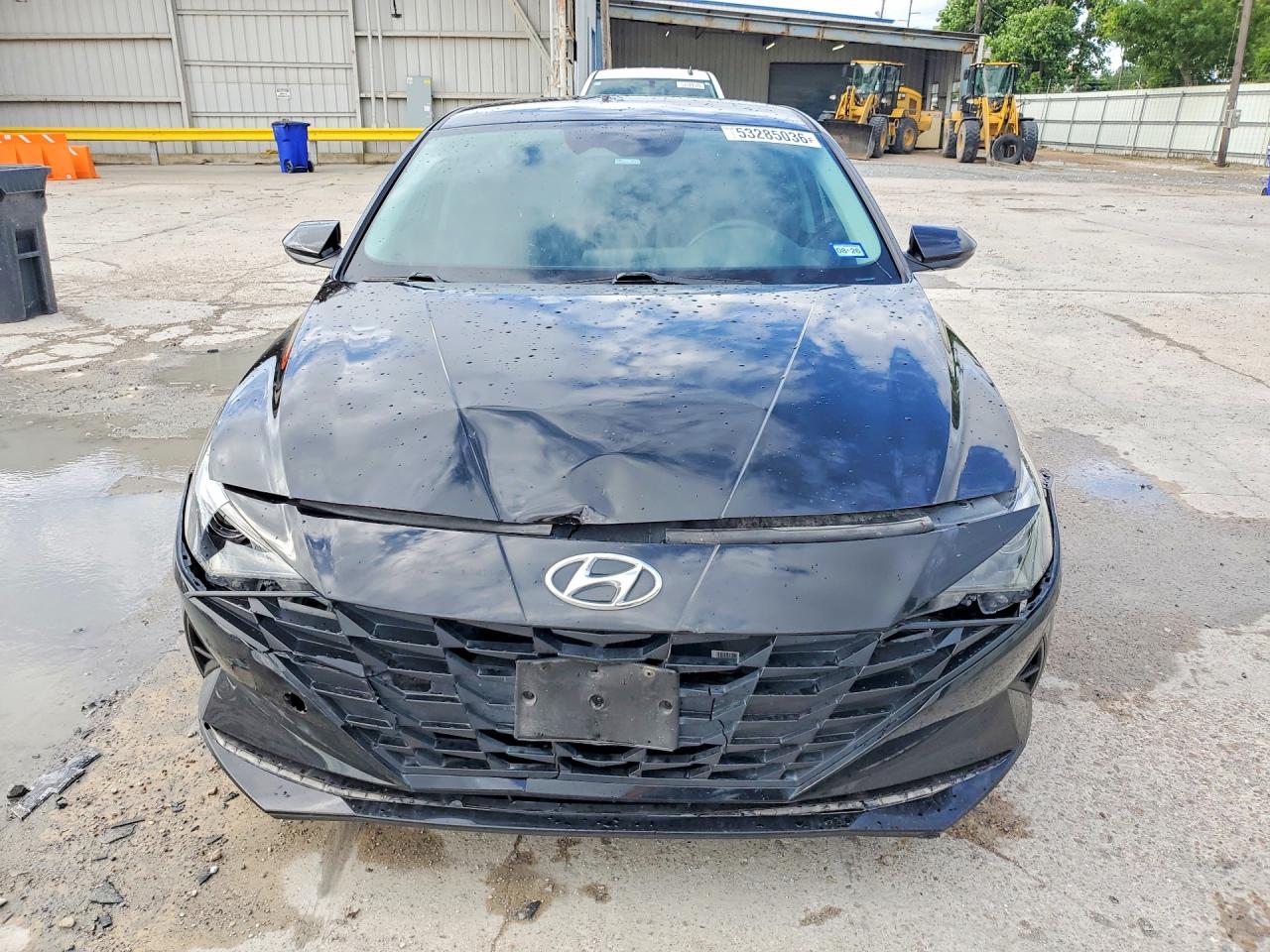 Hyundai ELANTRA Blue