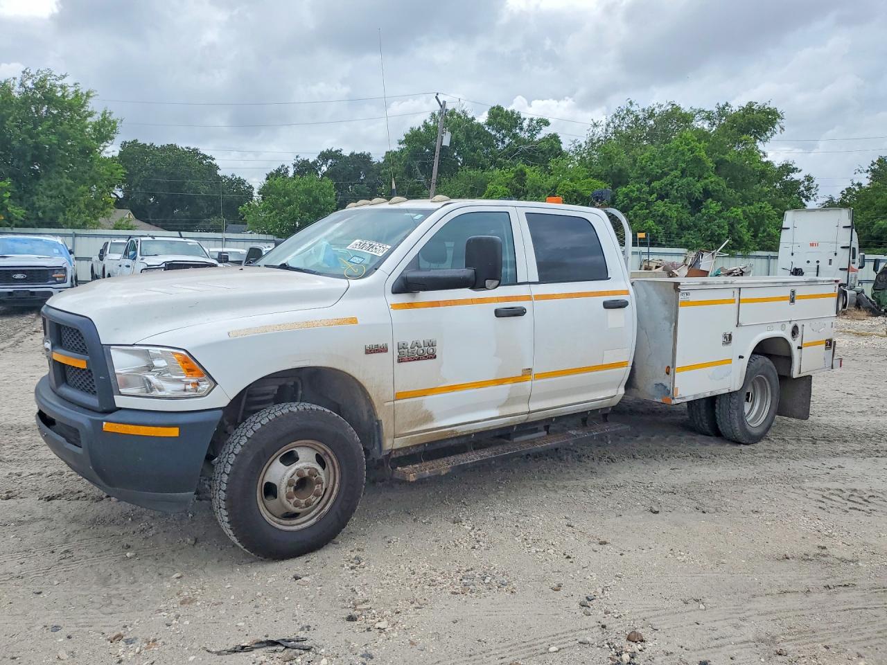 Salvage Ram 3500 Image
