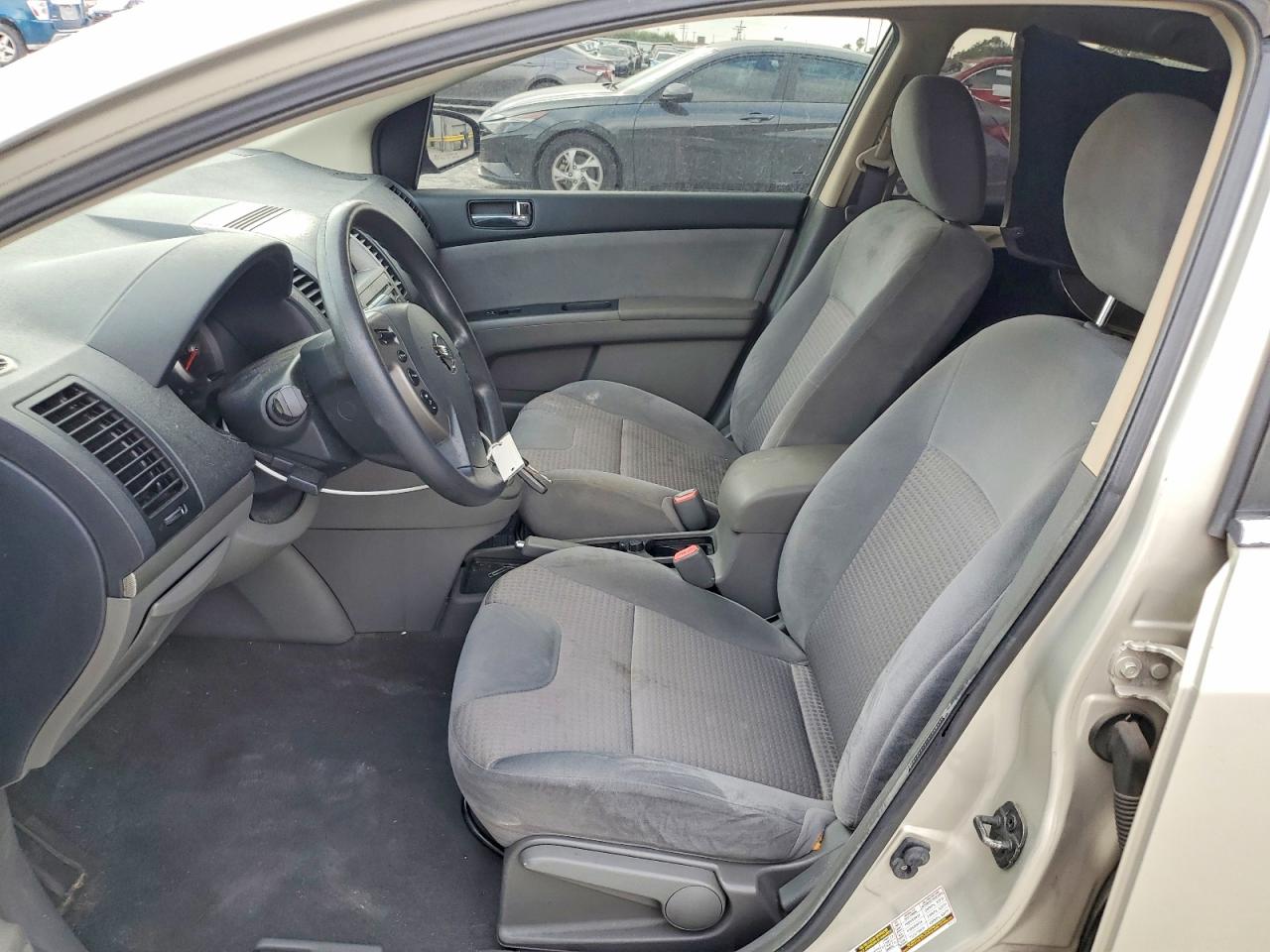 Nissan Sentra 2.0