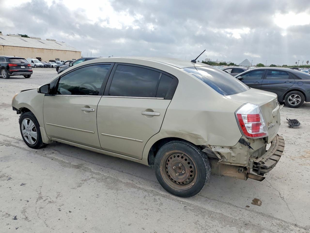 Nissan Sentra 2.0