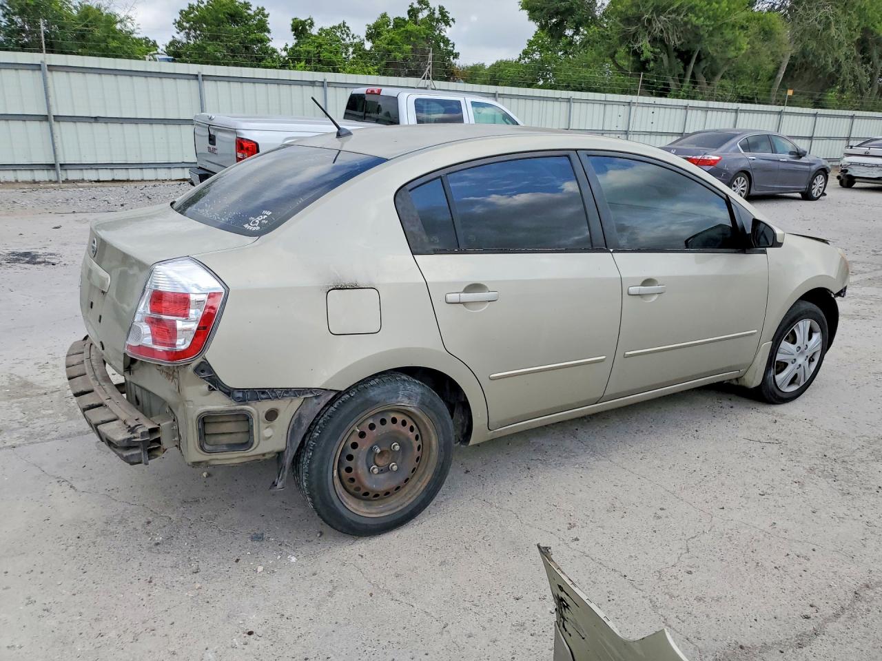 Nissan Sentra 2.0